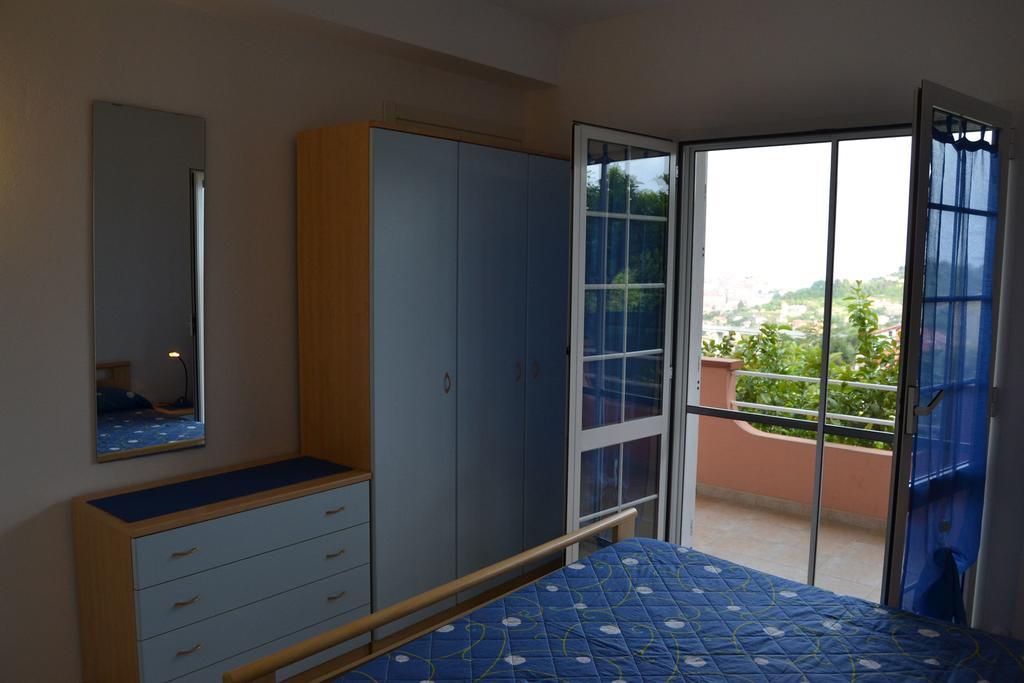 Azienda Agrituristica Villa Arianna Imperia Kültér fotó