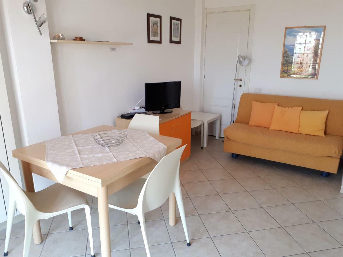 Azienda Agrituristica Villa Arianna Imperia Kültér fotó